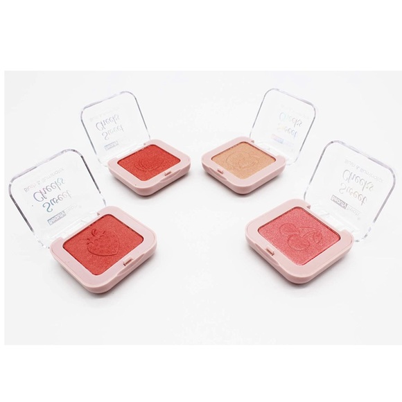 Sweet Cheeks Blush & Illuminator 4 Piece Set - Picture 3 of 8